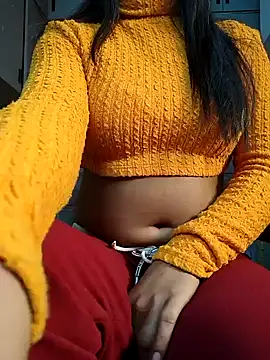 Snapshot of Sarita_7 chatting on 12/17/24, 07:07 Sarita 7 online show from 12/17/24, 07:07