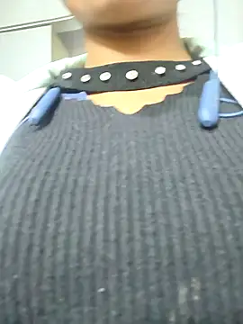 Snapshot of Sarita_7 chatting on 01/16/25, 01:58 Sarita 7 online show from 01/16/25, 01:58