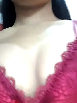 Snapshot of Sarita_7 chatting on 11/08/25, 04:45 Sarita 7 online show from 11/08/25, 04:45