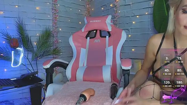 Milana Sapphire online show from 01/08/25, 09:53