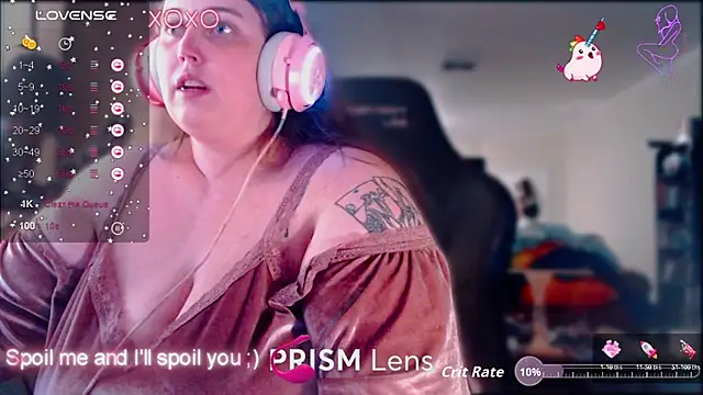 Thickchan online show from 10/13/25, 03:17