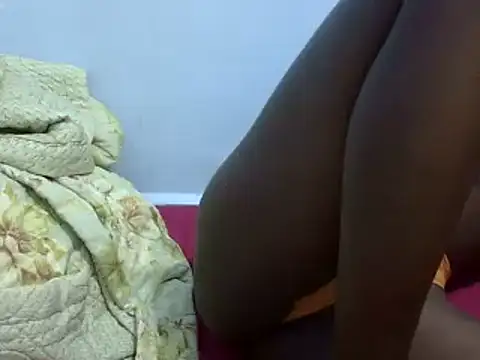 sweet-bery online show from 02/23/25, 03:29