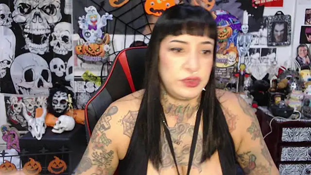 Rollyderolandia666 online show from 10/25/25, 09:20