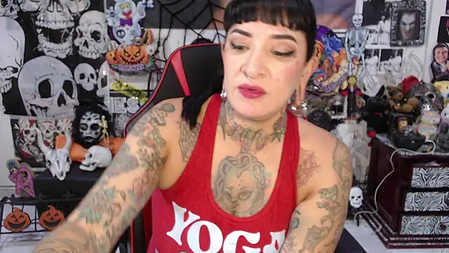 Rollyderolandia666 online show from 10/26/25, 08:26