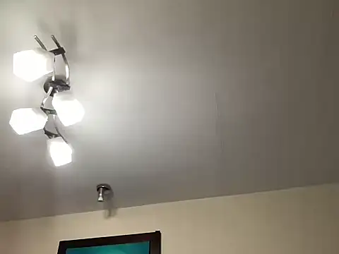 littlelatinhunter online show from 10/29/25, 11:56