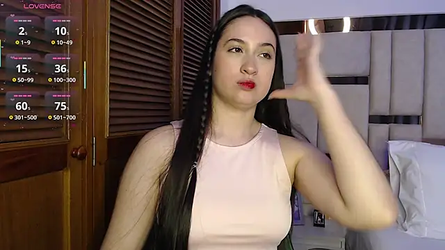 sofiaduque 26 online show from 05/22/26, 07:52
