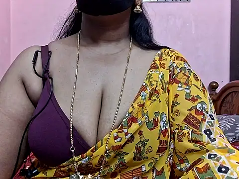 Pallavi-sri online show from 02/21/26, 09:32