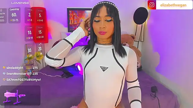 Elizabeth vegaa online show from 02/11/25, 03:50