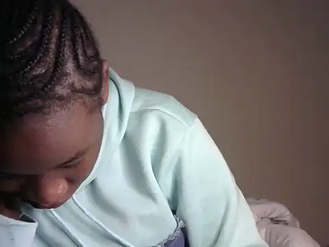 Novah  online show from 12/03/25, 01:24