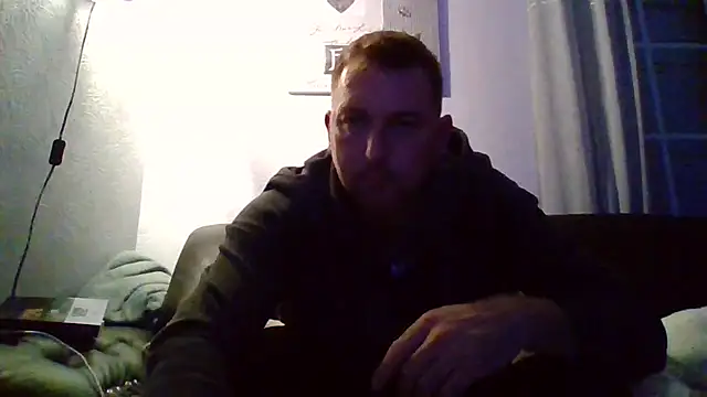 Snapshot of Au_plaisir_des_femmes chatting on 09/30/25, 10:59 Au plaisir des femmes online show from 09/30/25, 10:59