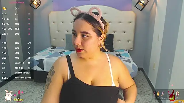 Snapshot of Kathiasaints chatting on 10/29/25, 10:33 Kathiasaints online show from 10/29/25, 10:33