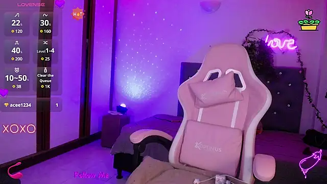 SexyLuna   online show from 01/08/25, 12:17