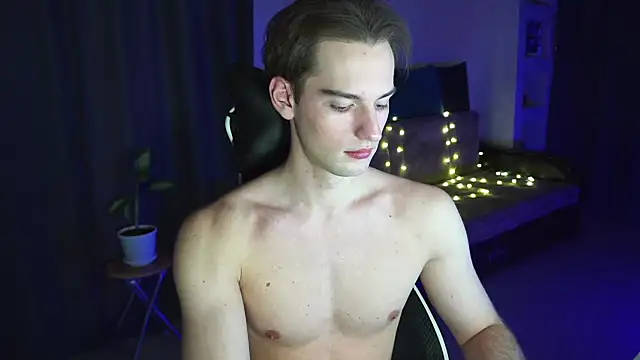 Snapshot of Litmate chatting on 12/18/25, 02:06 Litmate online show from 12/18/25, 02:06