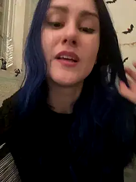 Snapshot of Erotic_Synth_Goddess chatting on 12/04/24, 05:55 Erotic Synth Goddess online show from 12/04/24, 05:55