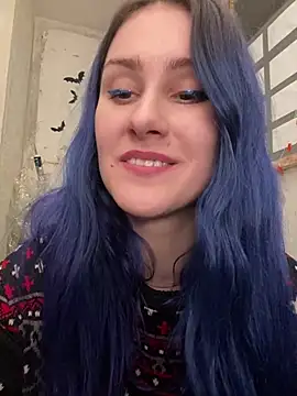 Snapshot of Erotic_Synth_Goddess chatting on 12/17/24, 05:26 Erotic Synth Goddess online show from 12/17/24, 05:26