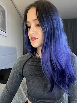 Snapshot of Erotic_Synth_Goddess chatting on 01/01/25, 06:47 Erotic Synth Goddess online show from 01/01/25, 06:47