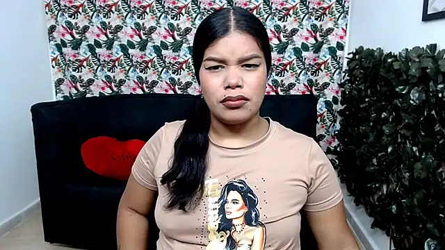 Snapshot of Wendy_Hot_ chatting on 03/04/25, 03:44 Wendy Hot online show from 03/04/25, 03:44