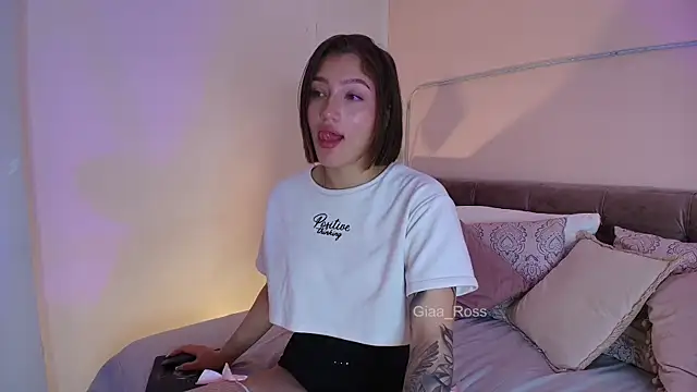 Giaa Ross online show from 02/22/25, 02:52