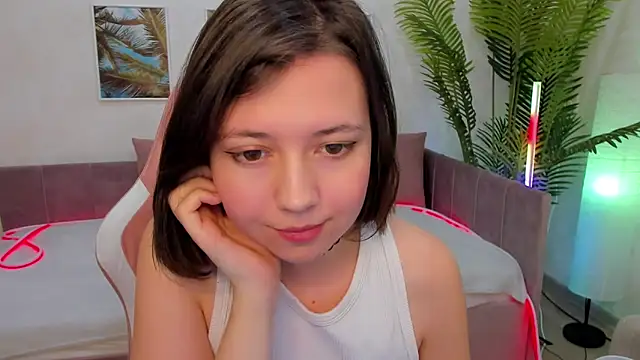 Lina Brownie online show from 02/03/25, 05:40