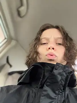 RinaMood online show from 09/22/25, 04:14