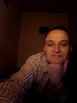 Snapshot of kristinakristi chatting on 10/14/25, 10:10 kristinakristi online show from 10/14/25, 10:10