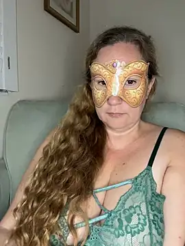 largeboobies30 online show from 01/14/25, 04:18