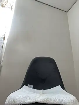 Snapshot of keirabbw chatting on 11/09/25, 06:17 keirabbw online show from 11/09/25, 06:17