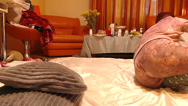 LovelyAndraGirl online show from 09/27/25, 02:00