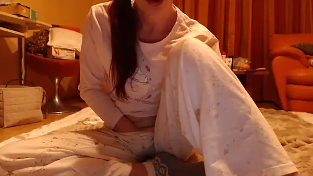 LovelyAndraGirl online show from 06/01/26, 09:38