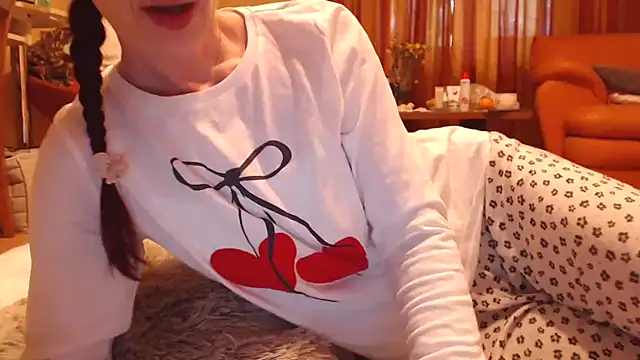LovelyAndraGirl online show from 06/12/26, 07:07