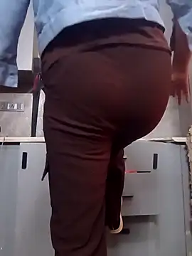 Aachal 7 online show from 11/10/25, 03:27