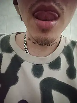 chamitopolla21 online show from 07/01/26, 06:18