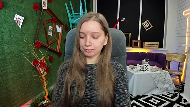 MayaSinabon online show from 12/10/24, 07:16