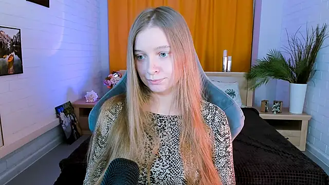 MayaSinabon online show from 01/26/25, 12:11