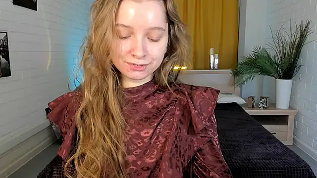 MayaSinabon online show from 02/01/25, 09:11