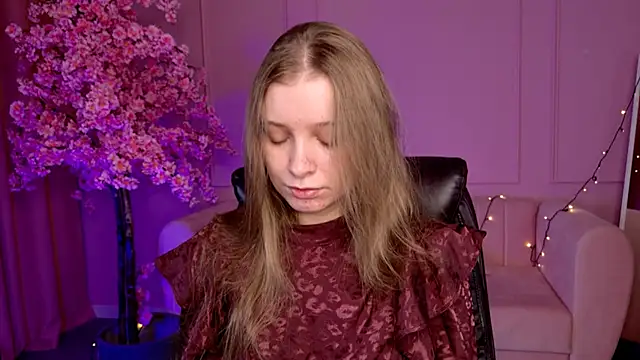 MayaSinabon online show from 03/01/25, 09:07
