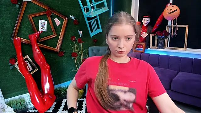 MayaSinabon online show from 10/25/25, 09:06