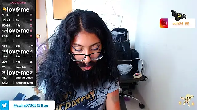 Snapshot of sofia_rosse4 chatting on 04/11/26, 10:14 sofia rosse4 online show from 04/11/26, 10:14