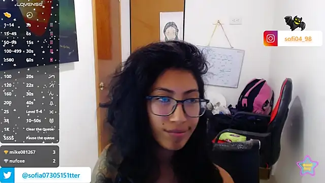Snapshot of sofia_rosse4 chatting on 05/15/26, 11:12 sofia rosse4 online show from 05/15/26, 11:12