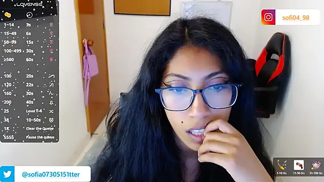 Snapshot of sofia_rosse4 chatting on 05/28/26, 12:08 sofia rosse4 online show from 05/28/26, 12:08