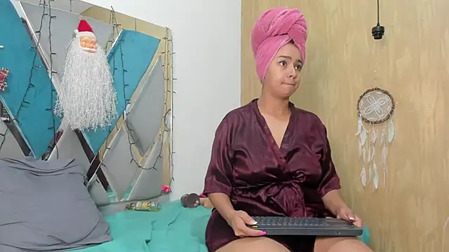 Luya Jhon online show from 12/28/24, 02:32