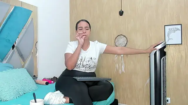 Luya Jhon online show from 02/01/25, 11:32