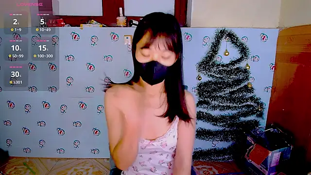 Snapshot of __Saphia__ chatting on 01/09/25, 12:25 Saphia online show from 01/09/25, 12:25