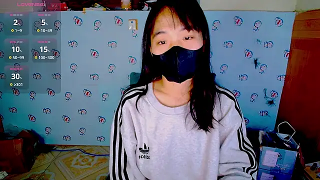 Snapshot of __Saphia__ chatting on 01/11/25, 03:20 Saphia online show from 01/11/25, 03:20