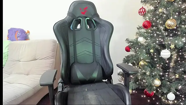 your bunnygirl online show from 12/20/24, 06:19
