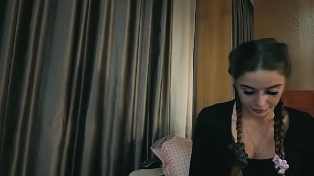 your bunnygirl online show from 10/17/25, 07:16