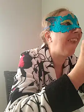 Snapshot of MILEIDE980 chatting on 09/27/25, 09:47 MILEIDE980 online show from 09/27/25, 09:47