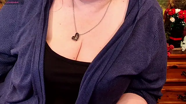 ZigglesJiggles online show from 02/27/25, 04:32