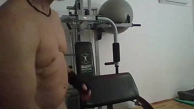 Snapshot of Boomerhun chatting on 10/21/25, 02:45 Boomerhun online show from 10/21/25, 02:45