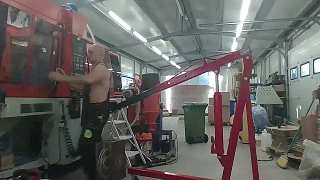 Snapshot of Boomerhun chatting on 11/01/25, 02:19 Boomerhun online show from 11/01/25, 02:19